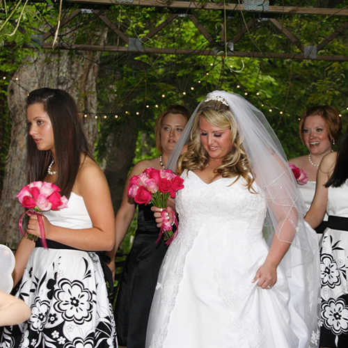 Cooper's Landing Inn Weddings