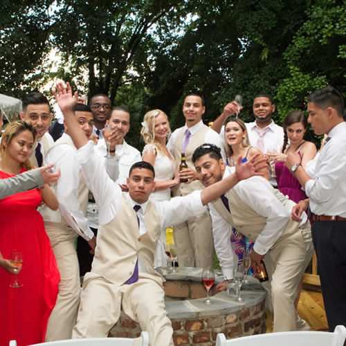 Cooper's Landing Inn Weddings