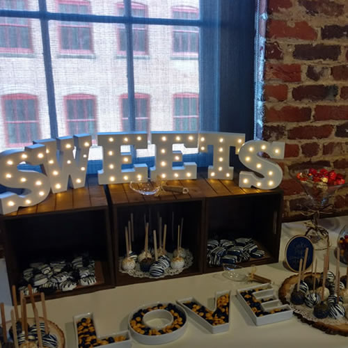 Cooper's Landing Inn Weddings